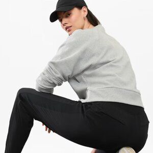 ATHLETA Brooklyn Mid Rise Ankle Pant in Black